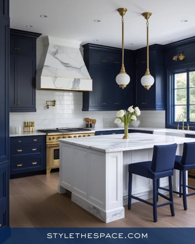 Elegant Navy Blue Kitchen With Brass Details